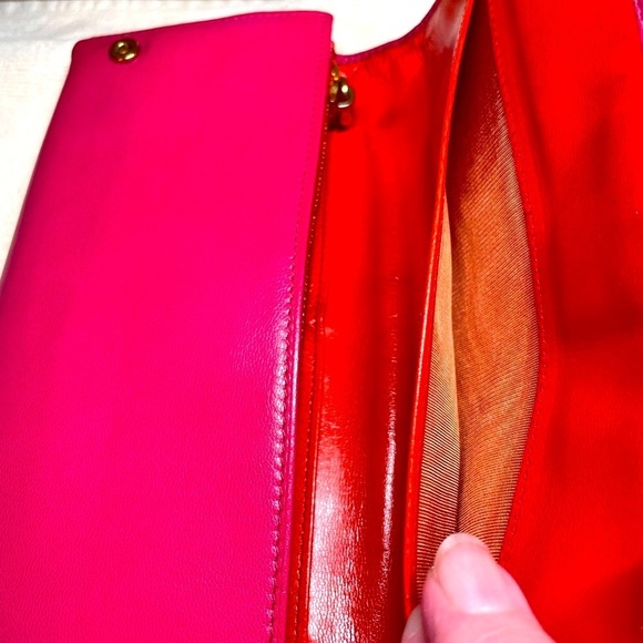 Miu Miu Pink Leather Clutch Wallet with Gold Logo Amaze-zing - Picture 9 of 13